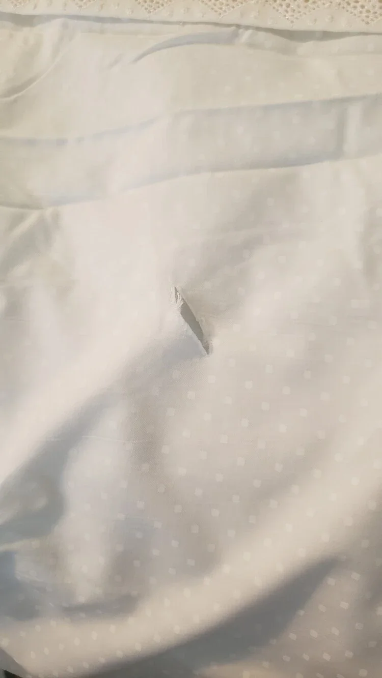 White Lace-Trim Queen Duvet
